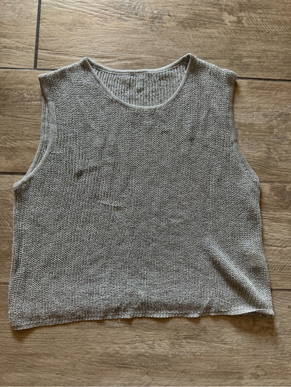 Sleeveless Knit Tank Top - Gray